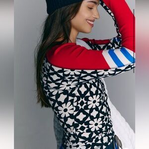 1772. Free People Kick Off Printed Layer